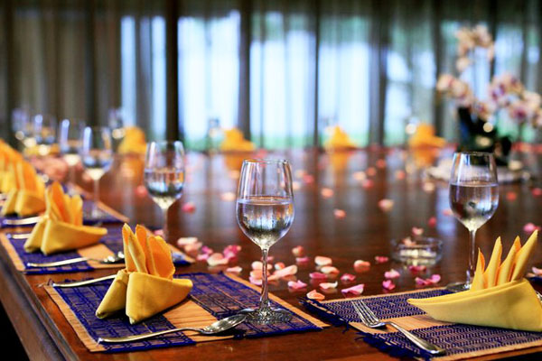 5 Best Restaurants in KL for Valentines 2017_RamaV