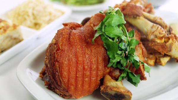 Click here to view Free Crispy Pork Knuckle