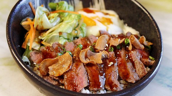 Click here to view Truffled Wagyu Donburi at Izakaya by Sango