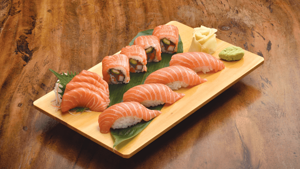 Click here to view Free Salmon Trio at Kampachi Pavilion 