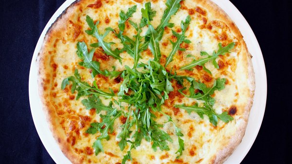 View Free Pizza Gorgonzola 