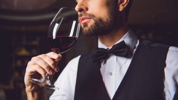 View Wine Sommelier