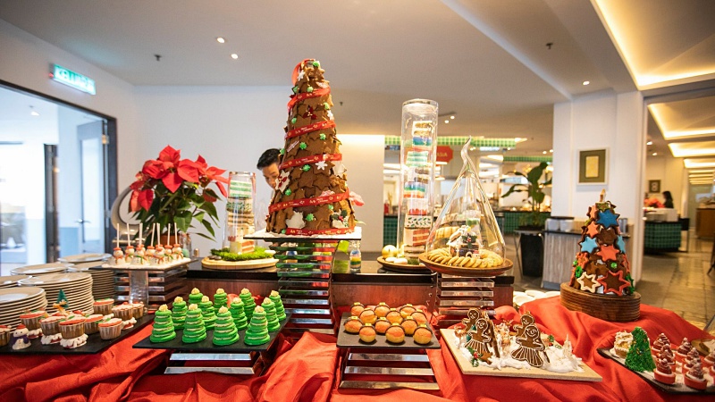 View New Year's Buffet at Makan Kitchen @ DoubleTree Resort by Hilton Penang